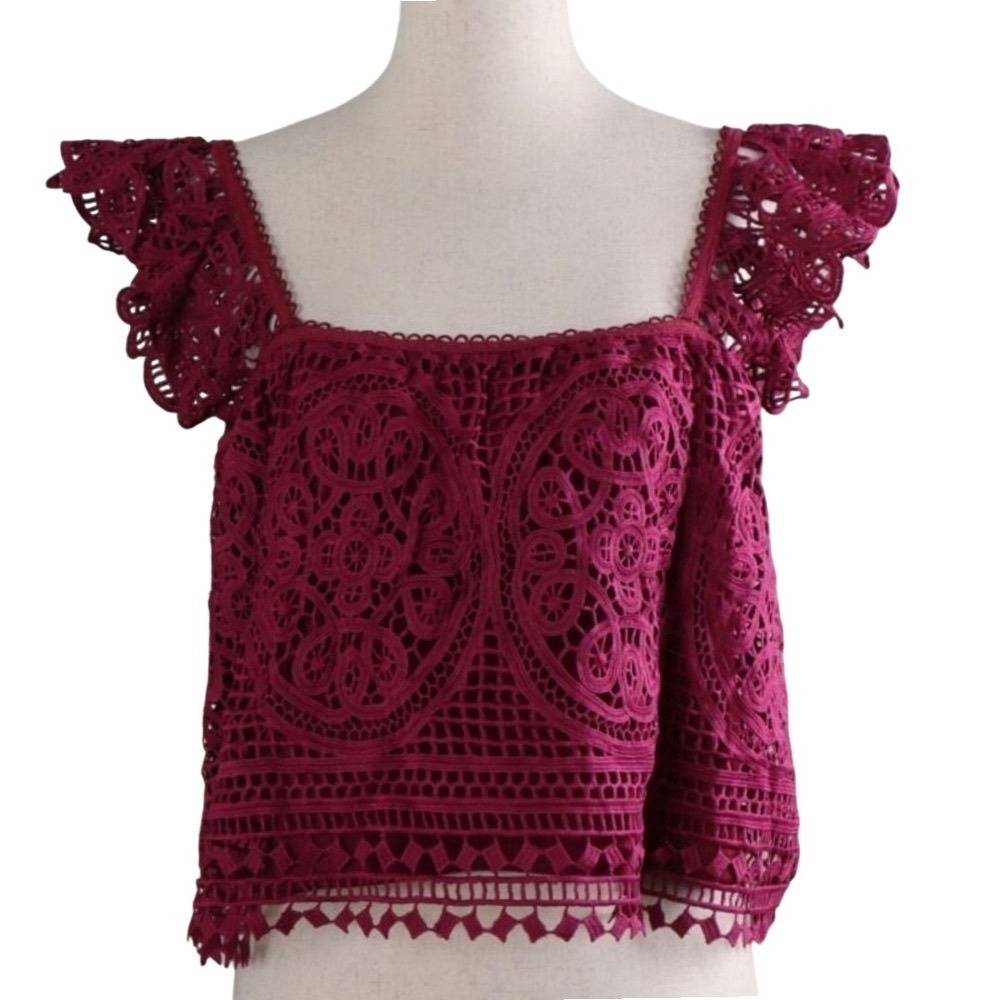 NWT Endless rose Boho Cropped Top Lace Crochet Lined Merlot Color Women‎ Small
